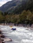 Rafting v Korutanech, Zjezd na eky, kam se mlo kdy podvte. A voda nakonec vyla. S nocovnm v Tee-Pee to nemlo chybu. - fotografie 206