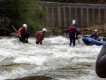 Rafting v Korutanech, Zjezd na eky, kam se mlo kdy podvte. A voda nakonec vyla. S nocovnm v Tee-Pee to nemlo chybu. - fotografie 273