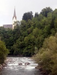 Rafting v Korutanech, Zjezd na eky, kam se mlo kdy podvte. A voda nakonec vyla. S nocovnm v Tee-Pee to nemlo chybu. - fotografie 278