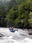 Rafting v Korutanech, Zjezd na eky, kam se mlo kdy podvte. A voda nakonec vyla. S nocovnm v Tee-Pee to nemlo chybu. - fotografie 281