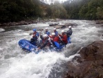 Rafting v Korutanech, Zjezd na eky, kam se mlo kdy podvte. A voda nakonec vyla. S nocovnm v Tee-Pee to nemlo chybu. - fotografie 282