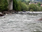 Rafting v Korutanech, Zjezd na eky, kam se mlo kdy podvte. A voda nakonec vyla. S nocovnm v Tee-Pee to nemlo chybu. - fotografie 283