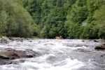 Rafting v Korutanech, Zjezd na eky, kam se mlo kdy podvte. A voda nakonec vyla. S nocovnm v Tee-Pee to nemlo chybu. - fotografie 284