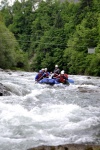 Rafting v Korutanech, Zjezd na eky, kam se mlo kdy podvte. A voda nakonec vyla. S nocovnm v Tee-Pee to nemlo chybu. - fotografie 296