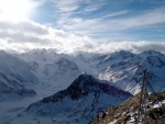 PITZTAL - PODZIMN ROZLYOVN, Slunko, pranek, perfektn pipraven svahy, ndhern ledovec, bjen parta lya s chut po zdokonalen. Co vc si pt. Veern sauna ns krsn prohla. Pardn zatek zimy! - fotografie 36