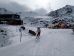 PITZTAL - PODZIMN ROZLYOVN, Slunko, pranek, perfektn pipraven svahy, ndhern ledovec, bjen parta lya s chut po zdokonalen. Co vc si pt. Veern sauna ns krsn prohla. Pardn zatek zimy! - fotografie 53