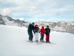 PITZTAL - PODZIMN ROZLYOVN, Slunko, pranek, perfektn pipraven svahy, ndhern ledovec, bjen parta lya s chut po zdokonalen. Co vc si pt. Veern sauna ns krsn prohla. Pardn zatek zimy! - fotografie 56