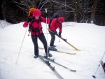 Skialpinistick pechod Krkono, Tsn po Novm roce jsme se vydali na pechod Krkono z Dolnch Mseek a do Janskch Lzn. Poas kzalo svoji drsnj tv, pesto v tmu vldla naprost pohoda. Veer ve finsk kdi tak neml  - fotografie 61