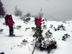 Skialpinistick pechod Krkono, Tsn po Novm roce jsme se vydali na pechod Krkono z Dolnch Mseek a do Janskch Lzn. Poas kzalo svoji drsnj tv, pesto v tmu vldla naprost pohoda. Veer ve finsk kdi tak neml  - fotografie 71
