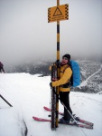 Skialpinistick pechod Krkono, Tsn po Novm roce jsme se vydali na pechod Krkono z Dolnch Mseek a do Janskch Lzn. Poas kzalo svoji drsnj tv, pesto v tmu vldla naprost pohoda. Veer ve finsk kdi tak neml  - fotografie 72