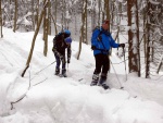 SKIALPINISTICK VKEND V KRKONOCH tentokrt ze PINDLU, Tak to byla opravdov zima! mrt novho snhu, vysok lavinovka 3-4, ale nladika v tmu bezvadn. Vyuili jsme pohostinnosti Martinovky a dali si KRNAPEM povolen trasy v dol Blho Labe a na Labs - fotografie 36