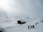 SKIALPY DACHSTEIN msto Silvretty - 2013, Prognza poas na Silvrettu byla tragick, a tak jsme vybrali nhradn een, kter slibovalo dobr poas. A POVEDLO SE! Dky Alponoi, bylo to asn! A to jak dky tmu, tak super chalup a musm - fotografie 43