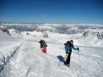 SKIALPY DACHSTEIN msto Silvretty - 2013, Prognza poas na Silvrettu byla tragick, a tak jsme vybrali nhradn een, kter slibovalo dobr poas. A POVEDLO SE! Dky Alponoi, bylo to asn! A to jak dky tmu, tak super chalup a musm - fotografie 70