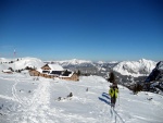 SKIALPY DACHSTEIN msto Silvretty - 2013, Prognza poas na Silvrettu byla tragick, a tak jsme vybrali nhradn een, kter slibovalo dobr poas. A POVEDLO SE! Dky Alponoi, bylo to asn! A to jak dky tmu, tak super chalup a musm - fotografie 79