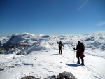 SKIALPY DACHSTEIN msto Silvretty - 2013, Prognza poas na Silvrettu byla tragick, a tak jsme vybrali nhradn een, kter slibovalo dobr poas. A POVEDLO SE! Dky Alponoi, bylo to asn! A to jak dky tmu, tak super chalup a musm - fotografie 88