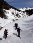 SKIALP ARNA RIEDINGTAL, Pes nepznivou pedpov jsme ulovili fantastick den a super zitky! Lyasky to bylo nron a zejmna nedln krusta byla vivn, ale kdy jsou v tmu dob lyai, nen co eit! - fotografie 9