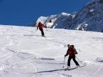 SKIALP ARNA RIEDINGTAL, Pes nepznivou pedpov jsme ulovili fantastick den a super zitky! Lyasky to bylo nron a zejmna nedln krusta byla vivn, ale kdy jsou v tmu dob lyai, nen co eit! - fotografie 85