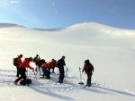 SKIALP ARNA RIEDINGTAL, Pes nepznivou pedpov jsme ulovili fantastick den a super zitky! Lyasky to bylo nron a zejmna nedln krusta byla vivn, ale kdy jsou v tmu dob lyai, nen co eit! - fotografie 87