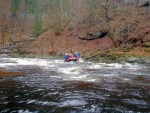 RAFTING JIZERA 29.4.2013, Krakono letos pout luxusn vodu a tak jsme si to podn uili! Velk vlny, peeje, dra a umpy, vlce prost ndhera. Nedln jzdy byly avnatj, ale v sobotu bylo zase tepleji. Fakt pardn  - fotografie 8