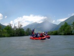 DIVOK RAFTING NA NOCE, ISARCU A PASIRIU, Velmi tepl poas tentokrt naavnilo tyto divok eky na opravdu megavodu. I Kdy jsme vymnili Isel za Mll vbec to nevadilo, Megavoda na Noce a pardn lucht na Pasiriu to dokonale vynahradili. - fotografie 21