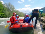 DIVOK RAFTING NA NOCE, ISARCU A PASIRIU, Velmi tepl poas tentokrt naavnilo tyto divok eky na opravdu megavodu. I Kdy jsme vymnili Isel za Mll vbec to nevadilo, Megavoda na Noce a pardn lucht na Pasiriu to dokonale vynahradili. - fotografie 46