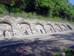 DIVOK RAFTING NA NOCE, ISARCU A PASIRIU, Velmi tepl poas tentokrt naavnilo tyto divok eky na opravdu megavodu. I Kdy jsme vymnili Isel za Mll vbec to nevadilo, Megavoda na Noce a pardn lucht na Pasiriu to dokonale vynahradili. - fotografie 84
