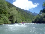 DIVOK RAFTING NA NOCE, ISARCU A PASIRIU, Velmi tepl poas tentokrt naavnilo tyto divok eky na opravdu megavodu. I Kdy jsme vymnili Isel za Mll vbec to nevadilo, Megavoda na Noce a pardn lucht na Pasiriu to dokonale vynahradili. - fotografie 90