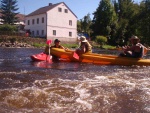 VLTAVA 4 DENN: VY BROD - ZLAT KORUNA, Ndhern poas, pohodov plavba, bjen parta, rum s kolou, Mochito, Krumlov, a ing. Pajda s De Pejrakem, no prost pardika! - fotografie 16