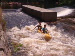 VLTAVA 4 DENN: VY BROD - ZLAT KORUNA, Ndhern poas, pohodov plavba, bjen parta, rum s kolou, Mochito, Krumlov, a ing. Pajda s De Pejrakem, no prost pardika! - fotografie 93