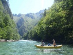 Vydaen VODCK EXPEDICE BALKNSK TROJKA (Srbsko - Montenegro - Bosna), Pro pst zbyten superlativy, sta se tam vydat a zbytek u poznte sami. Nebe bez mrku, vedro, ndhern chladiv eky, vborn kuchyn a tak to byl takov vodcko-gurmnsk masakr - fotografie 184