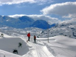 DACHSTEIN - skialpov klasika, Ndhern jarn vkend na horch s bjenou partou. - fotografie 2