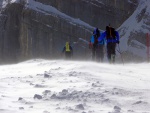 DACHSTEIN - skialpov klasika, Ndhern jarn vkend na horch s bjenou partou. - fotografie 20