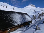 SKIALP ARENA RIEDINGTAL, Praan, sobotn hitparda slunce, presko ve 2.000 m - dky Michale, veern sauna, grilparty jako veee a nedln sice podmraen ale pesto vivn rochn v praanu po kolena... - fotografie 12