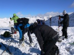 SKIALP ARENA RIEDINGTAL, Praan, sobotn hitparda slunce, presko ve 2.000 m - dky Michale, veern sauna, grilparty jako veee a nedln sice podmraen ale pesto vivn rochn v praanu po kolena... - fotografie 16