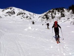 SKIALPINISTICK PECHOD KRKONO PES SN̎KU, Skialpinistick Krkonosk Haute route tentokrt nabdla fantastick poas, 4 ndhern try, cca 4.000 vkovch metr a 75 km na dlku. A pohostinnost vech navtvench mst pispla k super nlad - fotografie 1