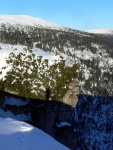 SKIALPINISTICK PECHOD KRKONO PES SN̎KU, Skialpinistick Krkonosk Haute route tentokrt nabdla fantastick poas, 4 ndhern try, cca 4.000 vkovch metr a 75 km na dlku. A pohostinnost vech navtvench mst pispla k super nlad - fotografie 8