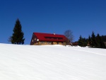 SKIALPINISTICK PECHOD KRKONO PES SN̎KU, Skialpinistick Krkonosk Haute route tentokrt nabdla fantastick poas, 4 ndhern try, cca 4.000 vkovch metr a 75 km na dlku. A pohostinnost vech navtvench mst pispla k super nlad - fotografie 23