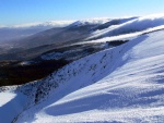 SKIALPINISTICK PECHOD KRKONO PES SN̎KU, Skialpinistick Krkonosk Haute route tentokrt nabdla fantastick poas, 4 ndhern try, cca 4.000 vkovch metr a 75 km na dlku. A pohostinnost vech navtvench mst pispla k super nlad - fotografie 31