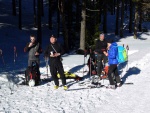 SKIALPINISTICK PECHOD KRKONO PES SN̎KU, Skialpinistick Krkonosk Haute route tentokrt nabdla fantastick poas, 4 ndhern try, cca 4.000 vkovch metr a 75 km na dlku. A pohostinnost vech navtvench mst pispla k super nlad - fotografie 35