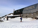 TO NEJLEP Z NZKCH TATER NA SKIALPECH, Non vlap v patek na chatu pod hvzdnou oblohou, vtrn orgie na umbieru a Chopku, fantastick vhledy a nedln pardn lyovaka se skvlou partikou. - fotografie 4