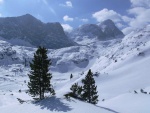 DACHSTEIN LADIES - AKCE PRO MIL DMY SKIALPINISTKY, Prvn ron akce svedl dohromady prima partu. Poas plo, kvika byla i teplo na chalup a navc i asn vkony, co dodat, za rok se dmy pidejte i vy! - fotografie 13