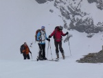 DACHSTEIN LADIES - AKCE PRO MIL DMY SKIALPINISTKY, Prvn ron akce svedl dohromady prima partu. Poas plo, kvika byla i teplo na chalup a navc i asn vkony, co dodat, za rok se dmy pidejte i vy! - fotografie 23