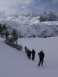 DACHSTEIN LADIES - AKCE PRO MIL DMY SKIALPINISTKY, Prvn ron akce svedl dohromady prima partu. Poas plo, kvika byla i teplo na chalup a navc i asn vkony, co dodat, za rok se dmy pidejte i vy! - fotografie 31