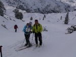 DACHSTEIN LADIES - AKCE PRO MIL DMY SKIALPINISTKY, Prvn ron akce svedl dohromady prima partu. Poas plo, kvika byla i teplo na chalup a navc i asn vkony, co dodat, za rok se dmy pidejte i vy! - fotografie 32