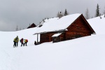 DACHSTEIN - SKIALPOV KLASIKA 2015, Jednm slovem: Hitparda! Pedpov poas byla velmi nepzniv, Dachstein ns vak pijal pvtiv, chata Richard neetil smvy a ikovic a Mra natunnm programem. - fotografie 12