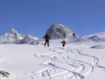 DACHSTEIN - SKIALPOV KLASIKA 2015, Jednm slovem: Hitparda! Pedpov poas byla velmi nepzniv, Dachstein ns vak pijal pvtiv, chata Richard neetil smvy a ikovic a Mra natunnm programem. - fotografie 34