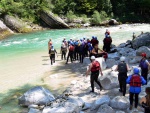 RAFTING SALZA a ENNS, Tato tolik oblben akce opt nemla chybu: poas super, prma lidi, pkn voda a do toho hic, slunce, sud Plzeskho piva a steaky..... - fotografie 12