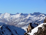 PODZIMN ROZLYOVN 2015 - STUBAI a PITZTAL, Tak u to nakopvme a sezona bude podle veho super. asnu, jak se nkte od loska zlepili, jen tak dl kamardi! A ostatn, co byli letos poprv, maj slun nalpnuto. Z lyovn vichni pobral - fotografie 2