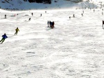 PODZIMN ROZLYOVN 2015 - STUBAI a PITZTAL, Tak u to nakopvme a sezona bude podle veho super. asnu, jak se nkte od loska zlepili, jen tak dl kamardi! A ostatn, co byli letos poprv, maj slun nalpnuto. Z lyovn vichni pobral - fotografie 3