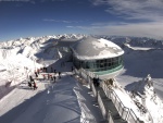 PODZIMN ROZLYOVN 2015 - PITZTAL, Pedpov slibovala humus prvn kategorie, a nm dvala tuit, e se veze praan. A taky e jo, nejlep lyovn je prost na praanu a my ho mli nadlno pardn. V nedli kdo mohl vythnul XXL ly - fotografie 1